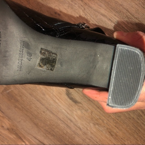 L’INTERVALLE Black Patent Leather Croc Print Square Toe Heel Boots Sz 40 - Picture 5 of 9